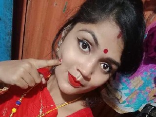 Beautiful Boudi Giving Blowjob And Riding